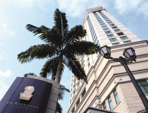 The Ritz-Carlton
