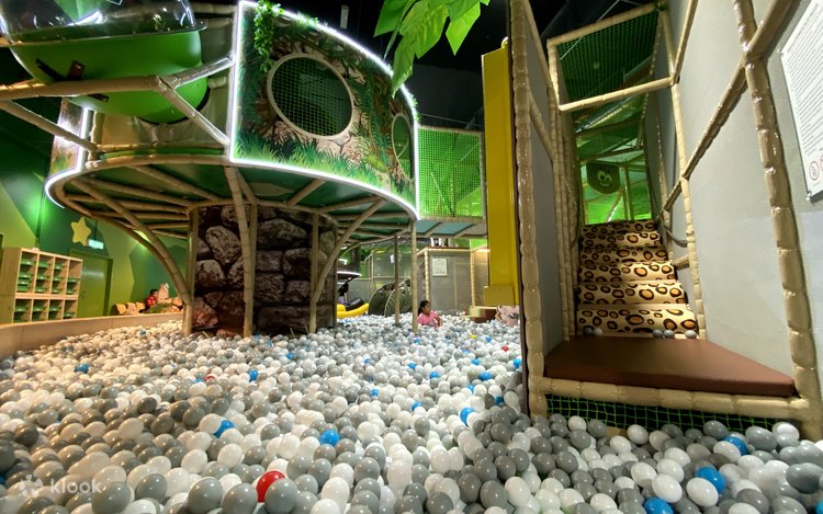 Jungle Gym LalaPort